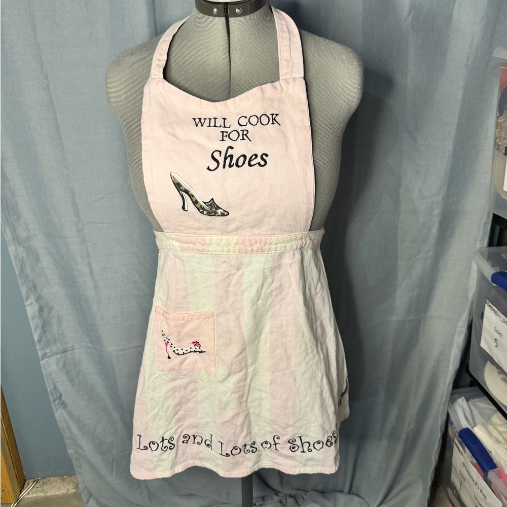 Chic Pink Apron with Shoe Motif